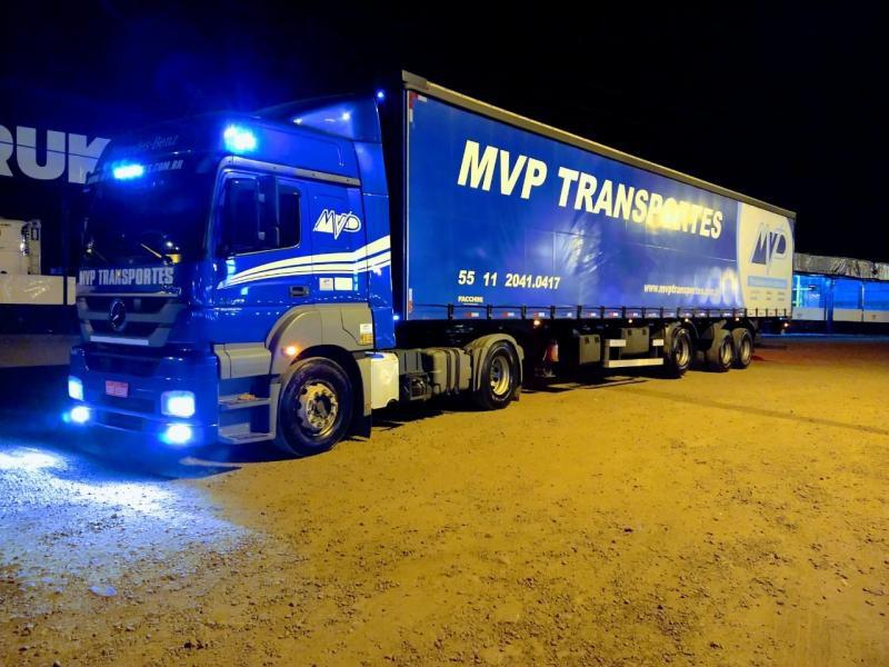 Transporte rodoviário de cargas